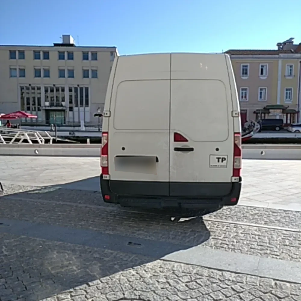 73LR69