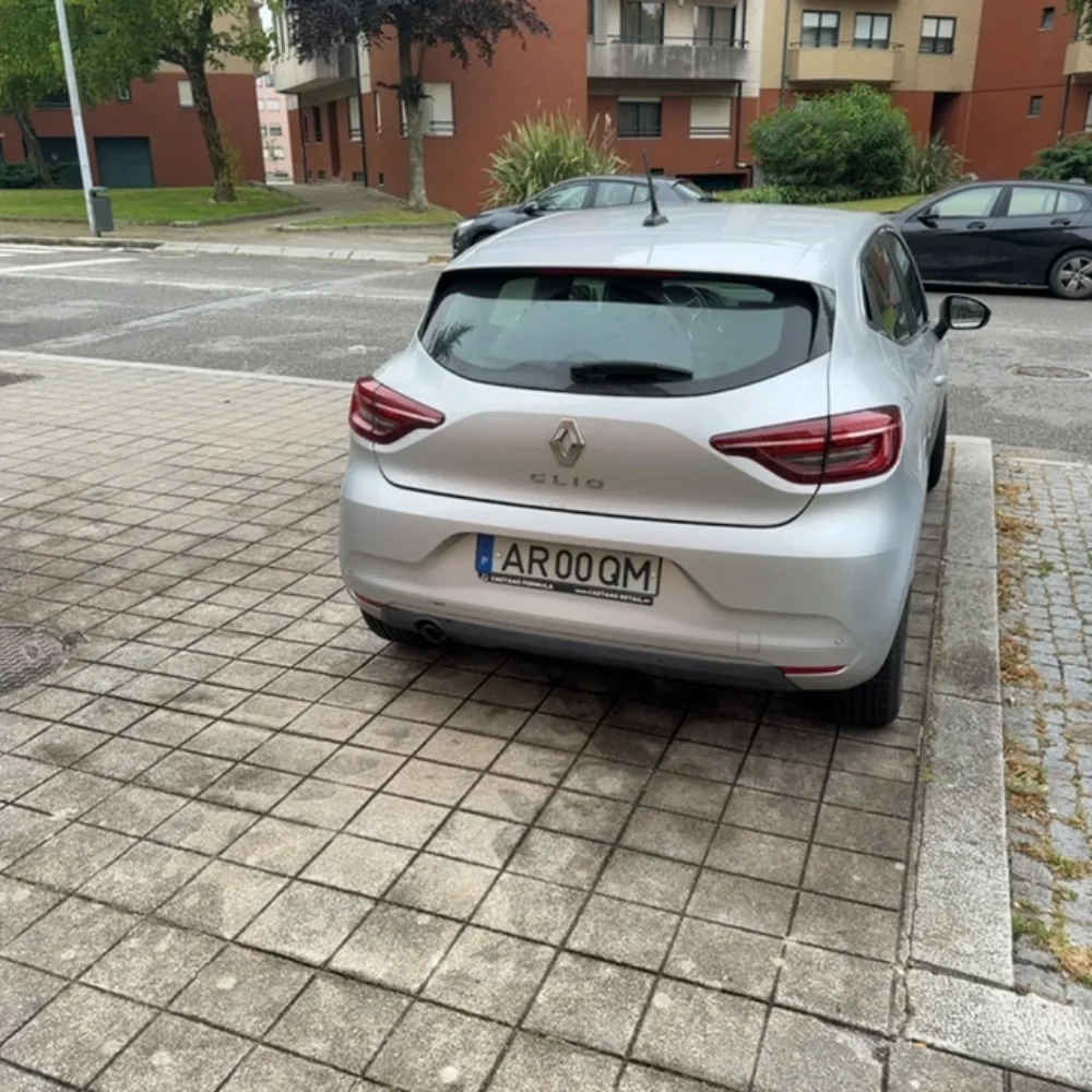 AR00QM