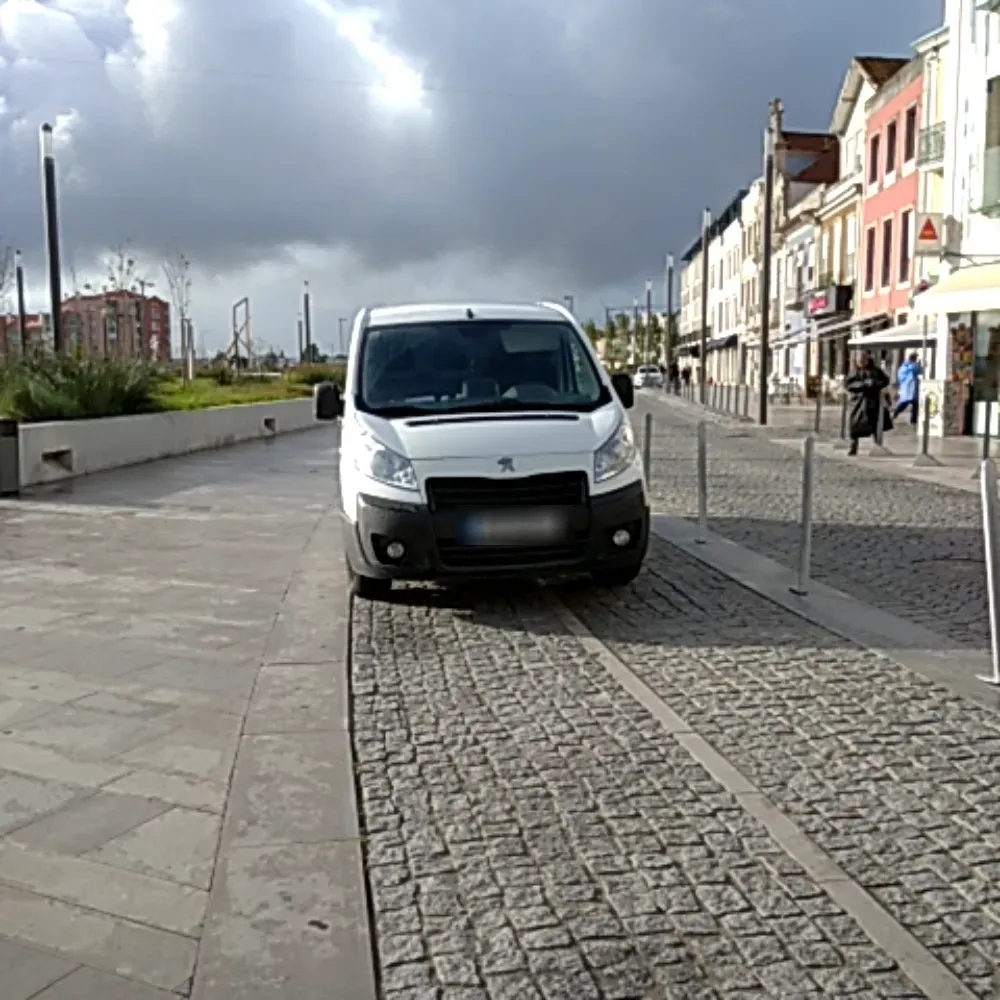 AV93BJ