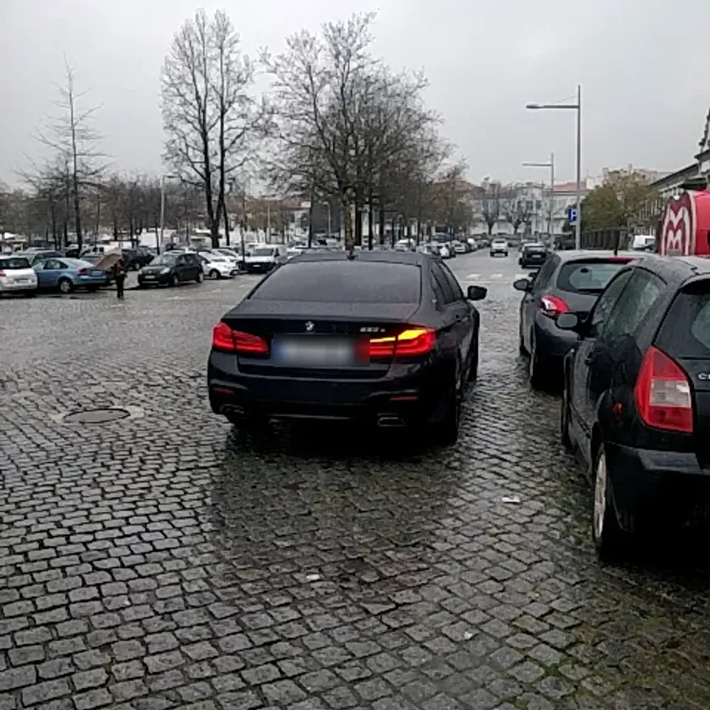 27TT18