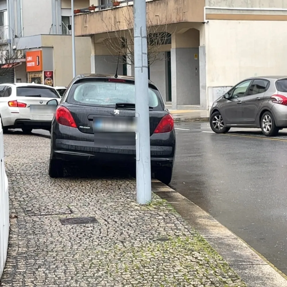 10DU28