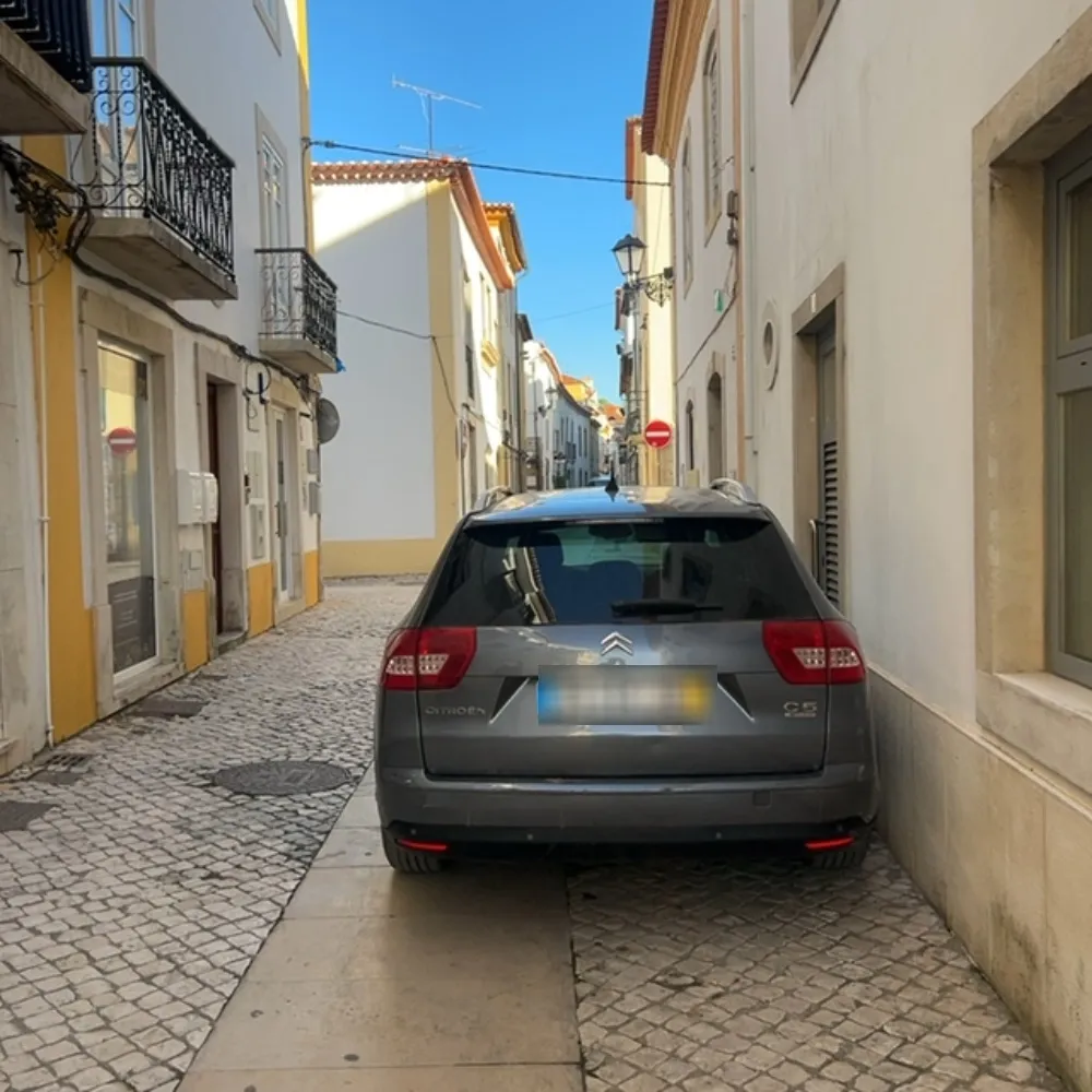 35HX28