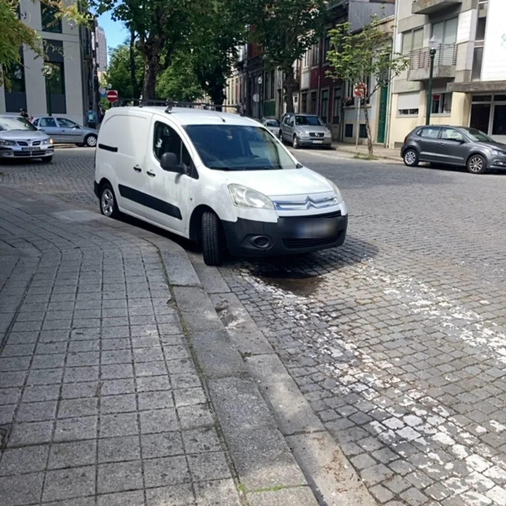 78RE77
